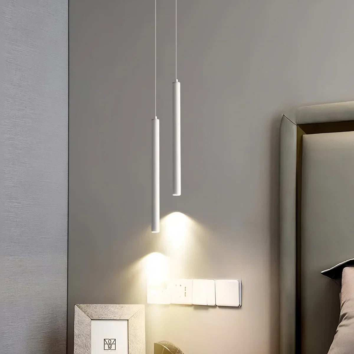 Nowoczesna lampa sufitowa LED o eleganckim tubowym designie do współczesnych przestrzeni